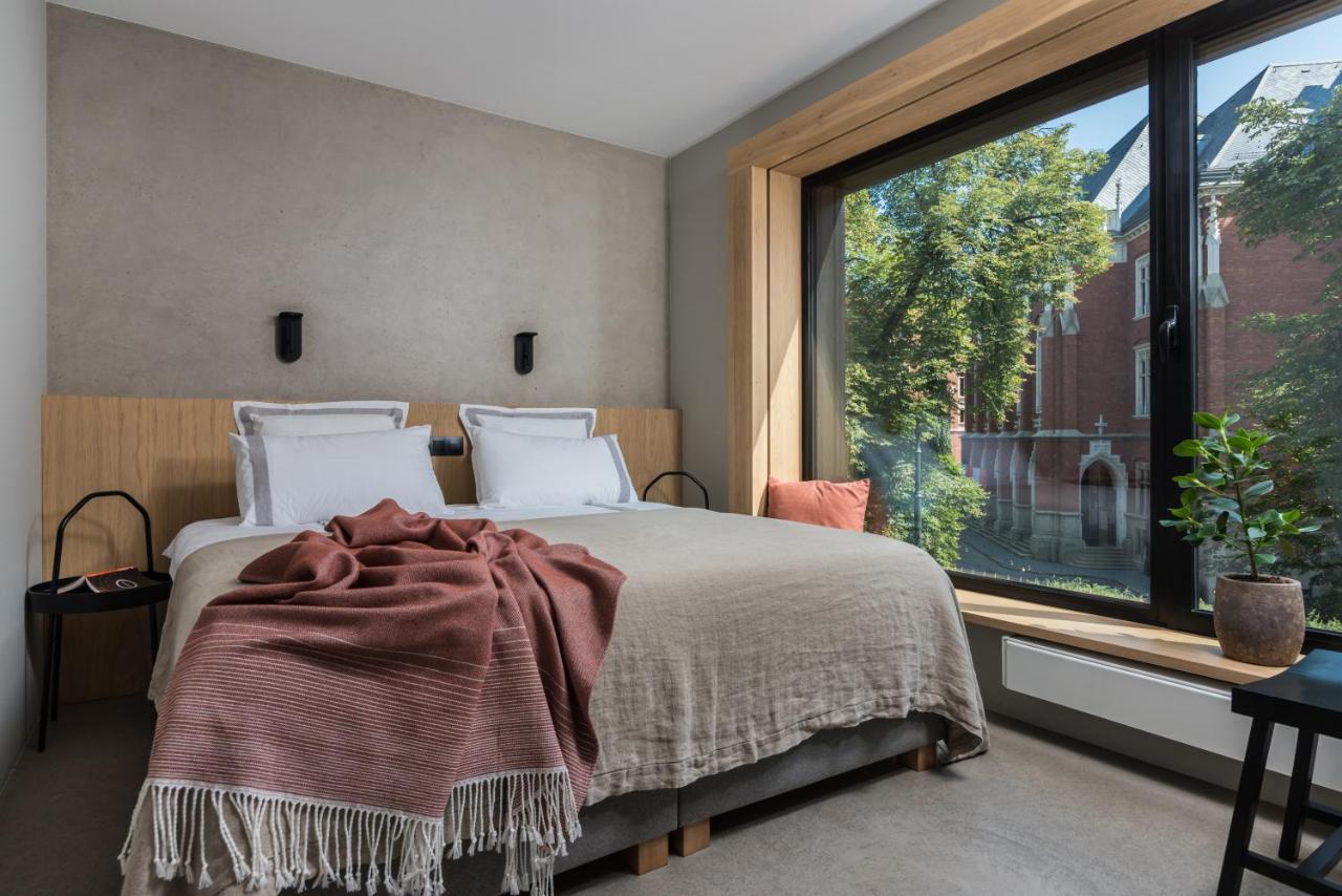 Academia Apartments Краков Экстерьер фото