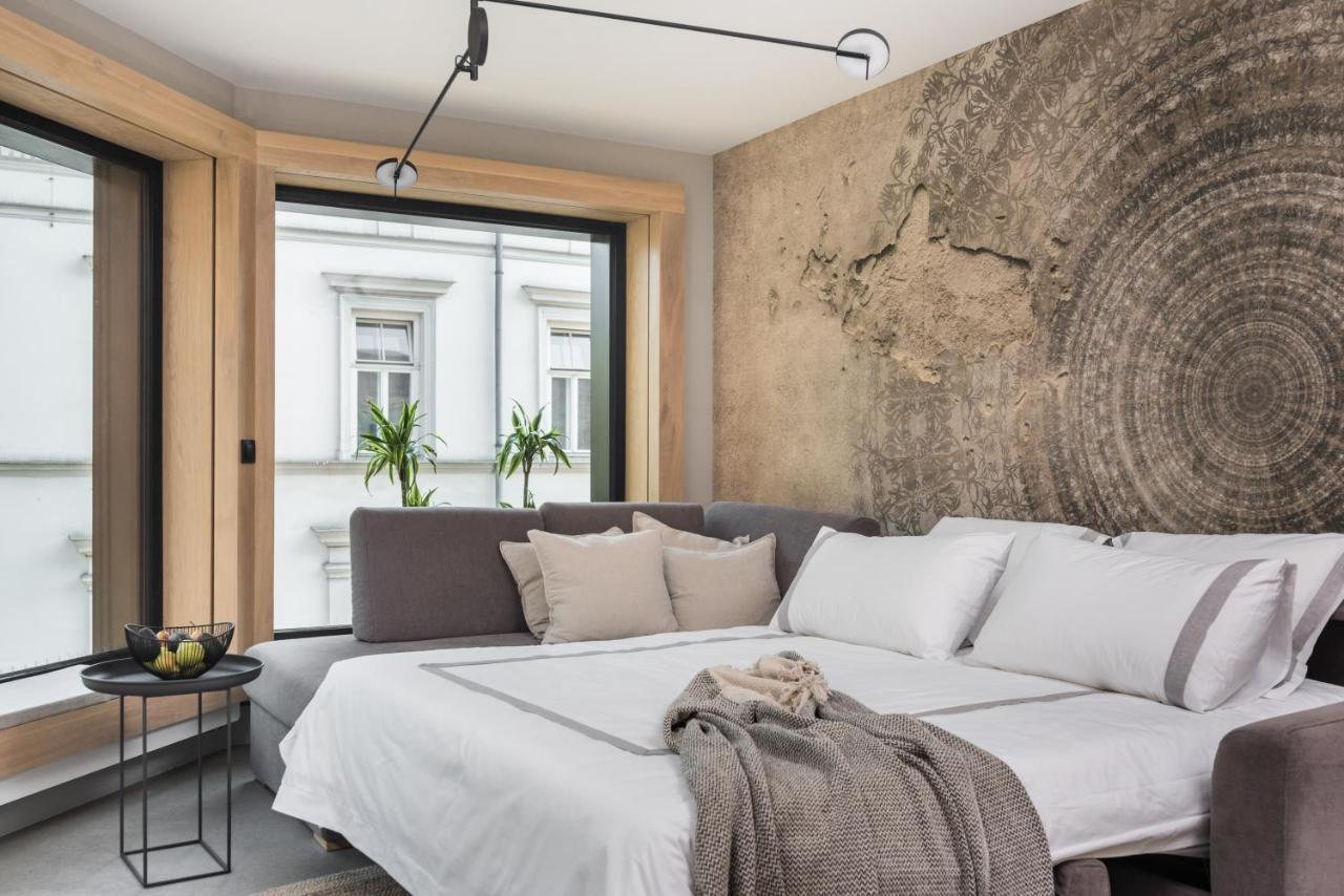 Academia Apartments Краков Экстерьер фото